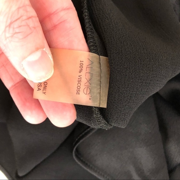 Alexis Black Liyan Off the Shoulder Dress - Picture 4 of 7